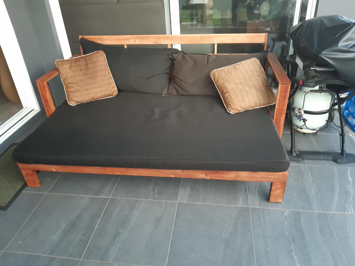 Hampton Homestay Palmview Екстер'єр фото